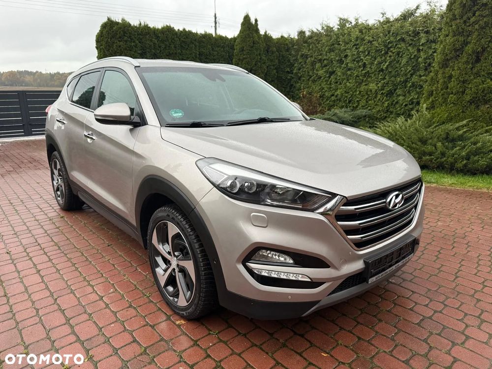Hyundai Tucson 2.0 CRDi 4WD Automatik Style - 6