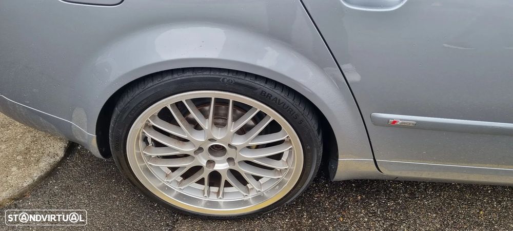 Audi A4 Avant - 9