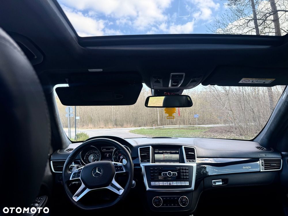 Mercedes-Benz ML - 9