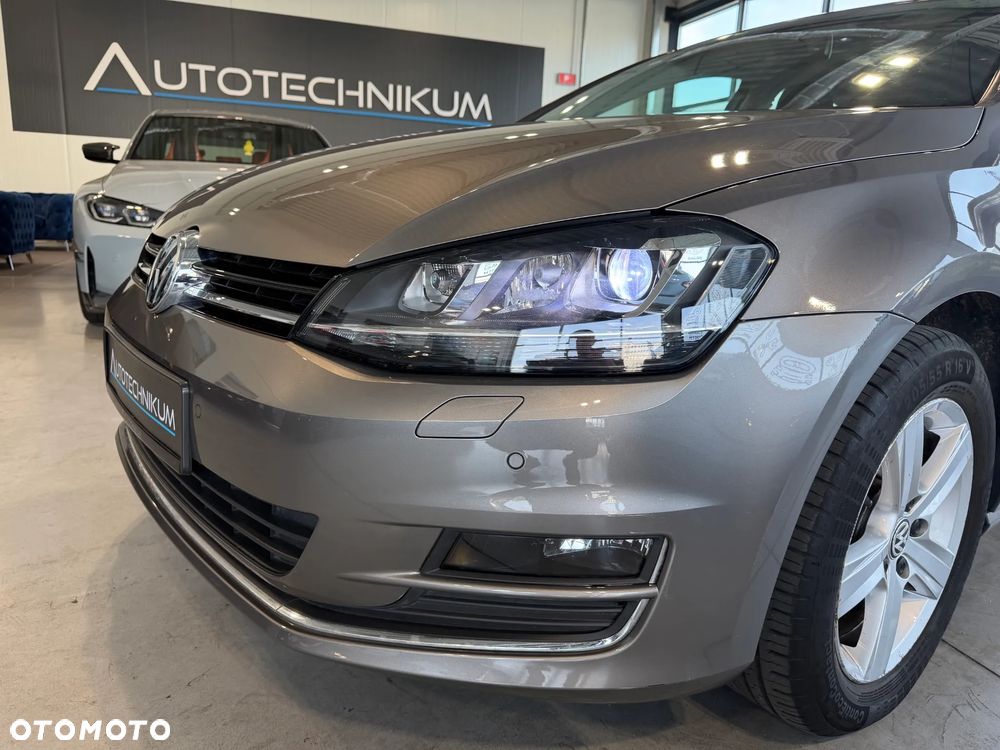 Volkswagen Golf 1.4 TSI BMT Comfortline - 12