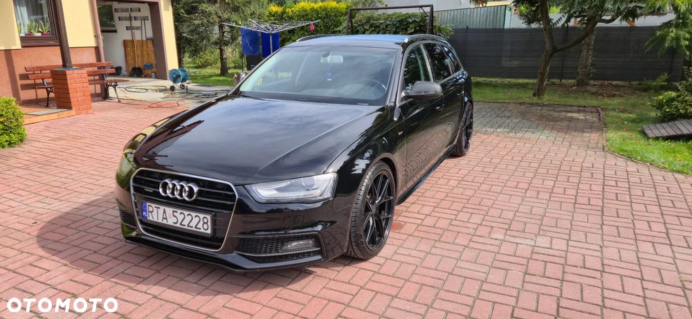 Audi A4 Avant 2.0 TDI Quattro S tronic - 31
