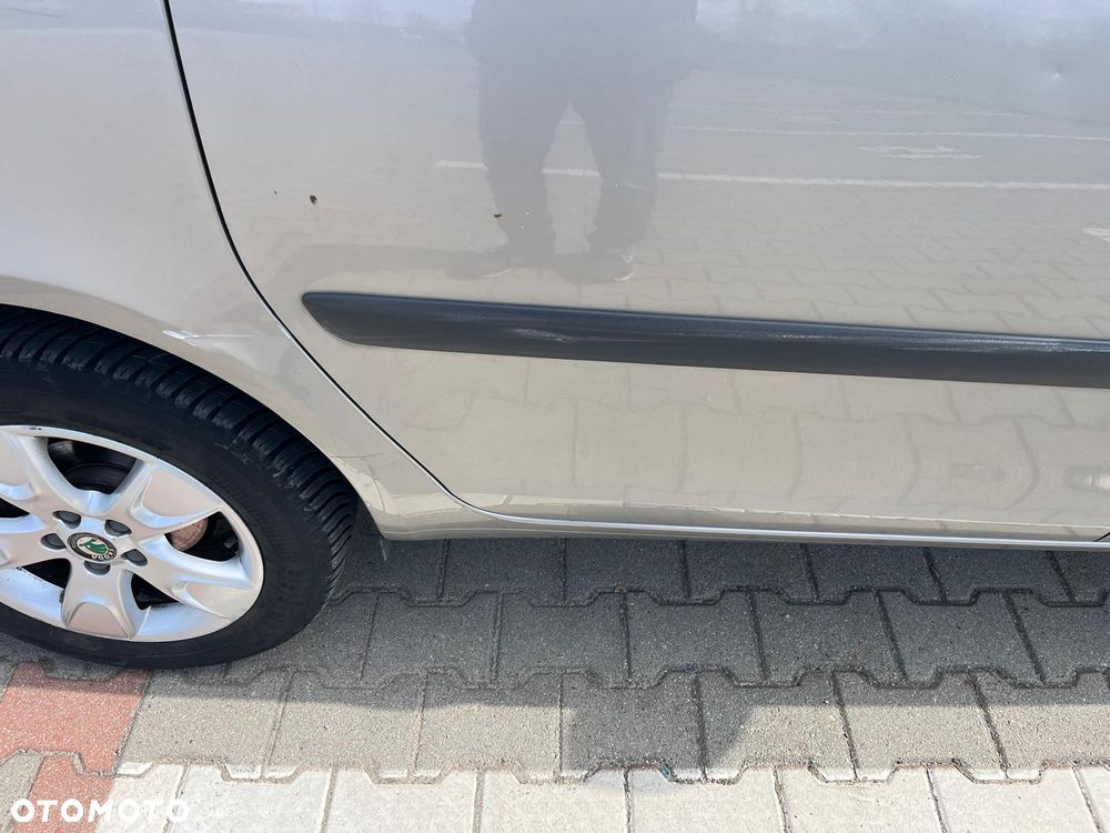 Skoda Roomster 1.2 TSI - 8