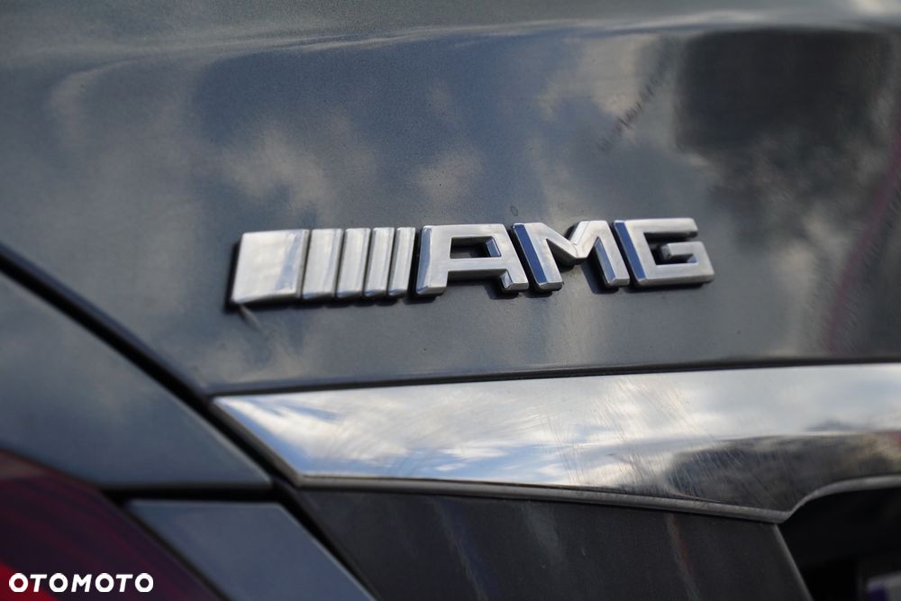 Mercedes-Benz Klasa C AMG 43 4Matic 9G-TRONIC - 17