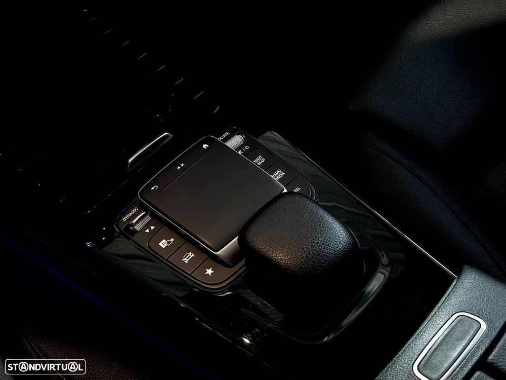 Mercedes-Benz A 180 d 7G-DCT Progressive - 29