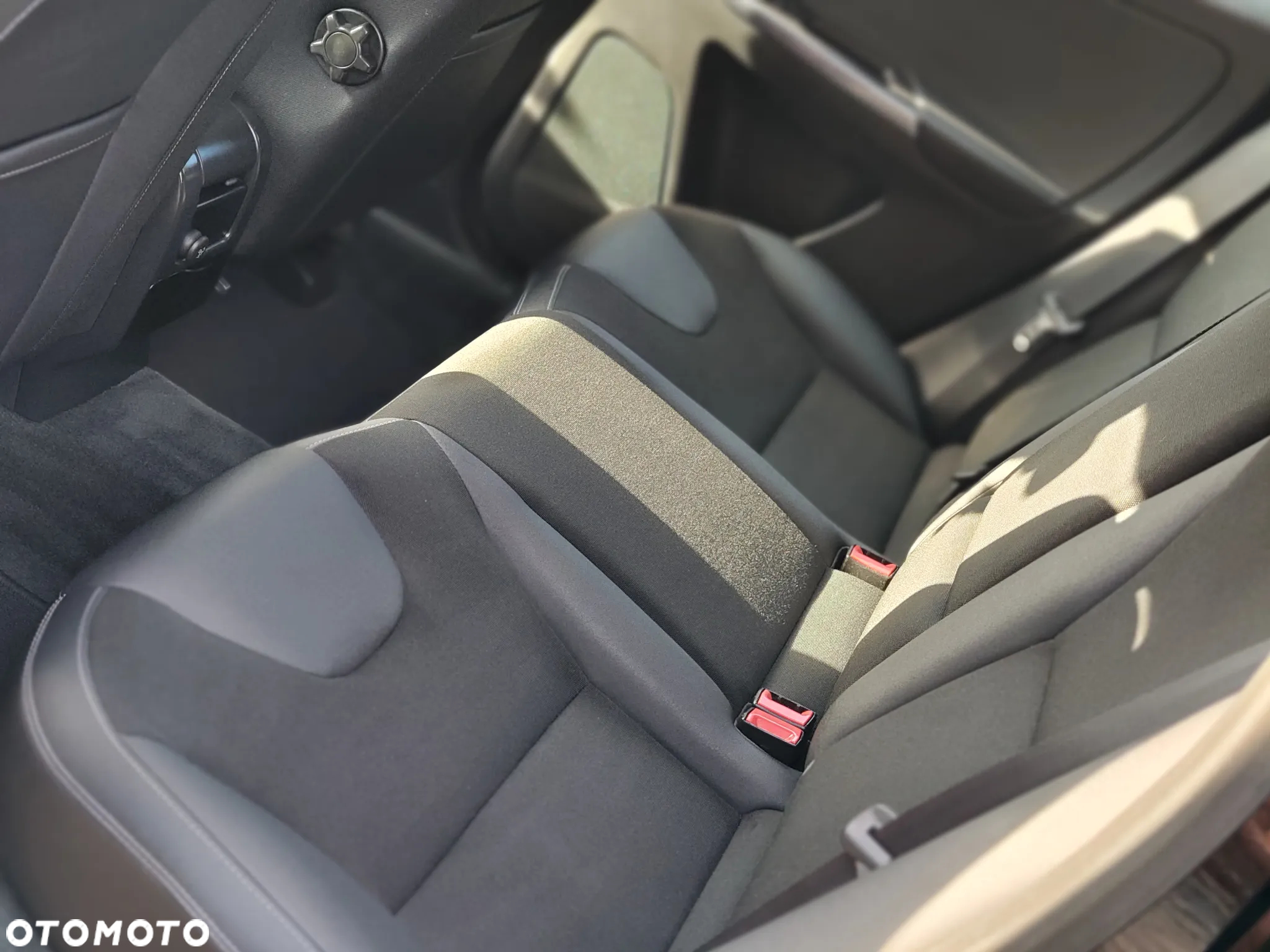 Volvo XC 60 DRIVe Momentum - 16