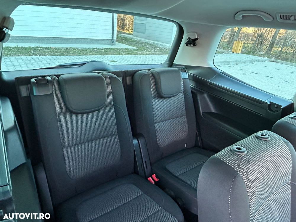 Volkswagen Sharan 2.0 TDI DSG BlueMotion Technology Highline - 2