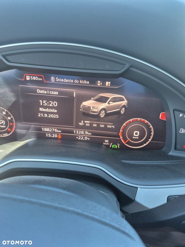 Audi Q7 - 9