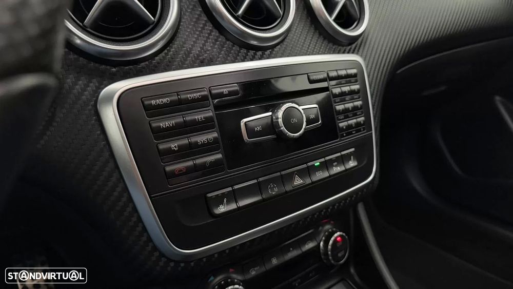 Mercedes-Benz A 180 CDI (BlueEFFICIENCY) 7G-DCT AMG Sport - 33