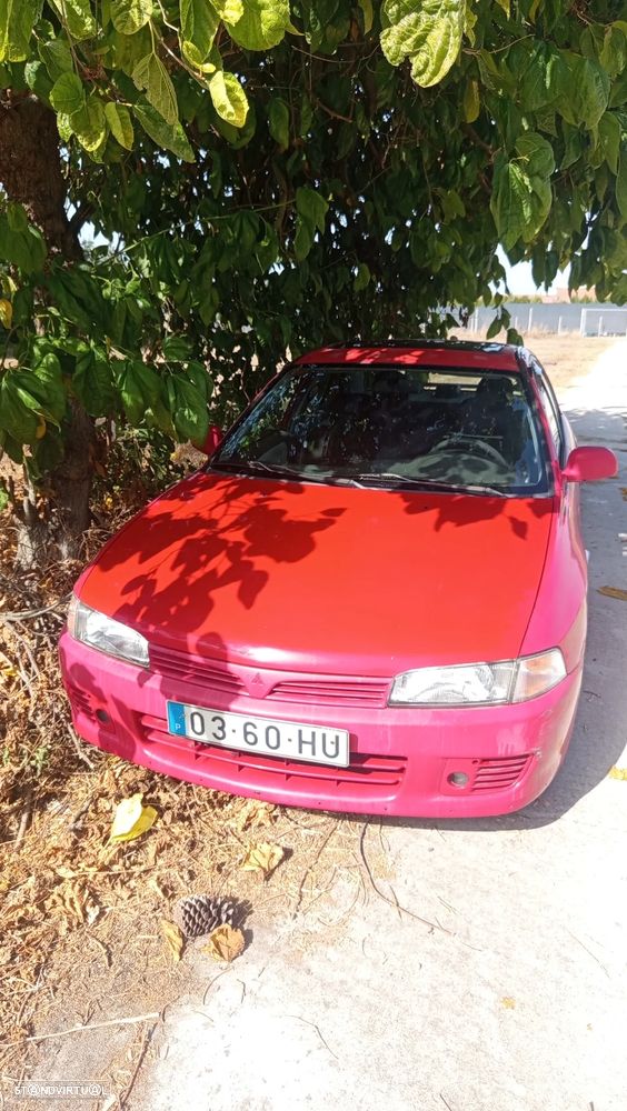 Mitsubishi Lancer - 1