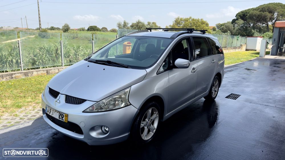 Mitsubishi Grandis 2.0 DI-D Intense P2 - 1