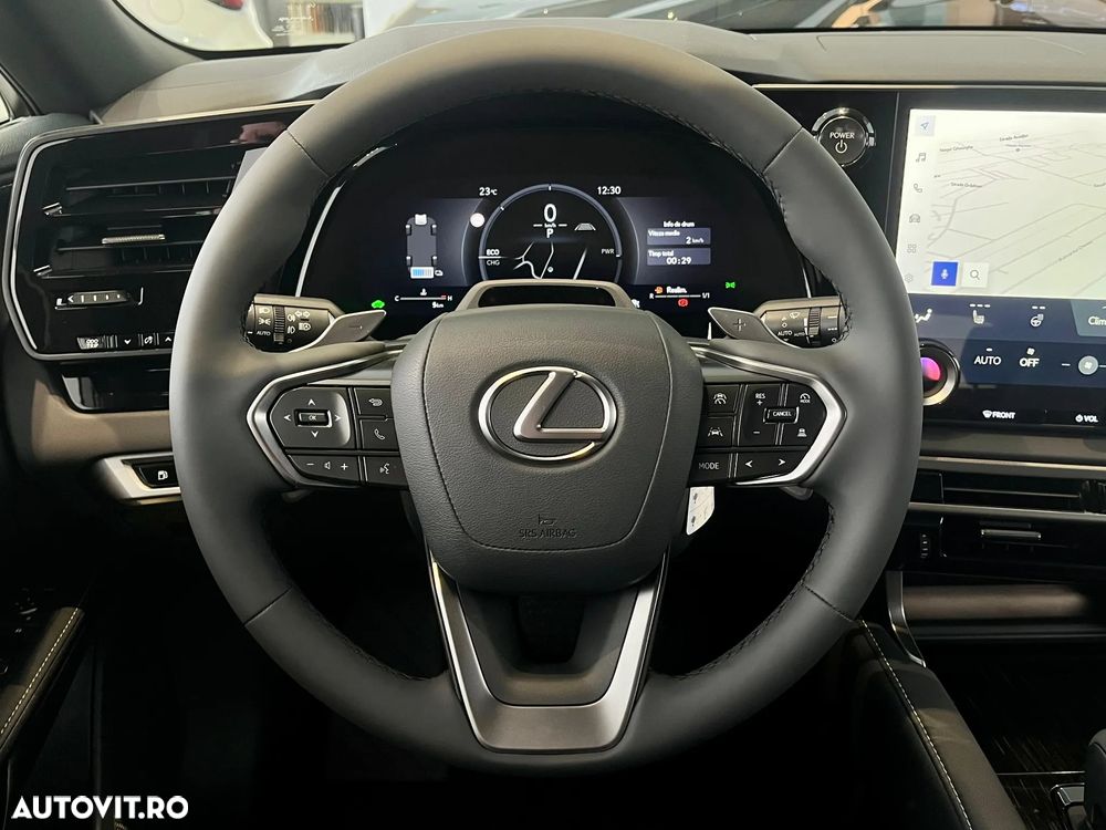 Lexus Seria RX 350h E-Four HEV Comfort - 27