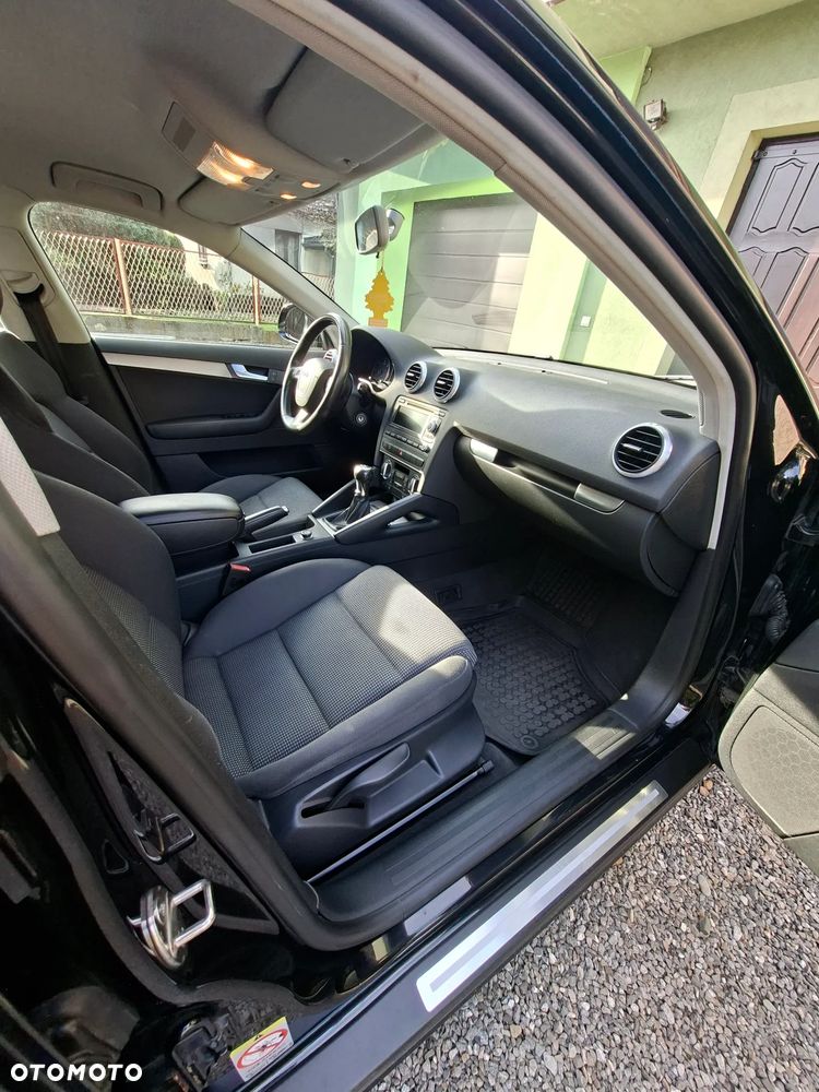 Audi A3 Sportback 2.0 TDI Ambition - 14