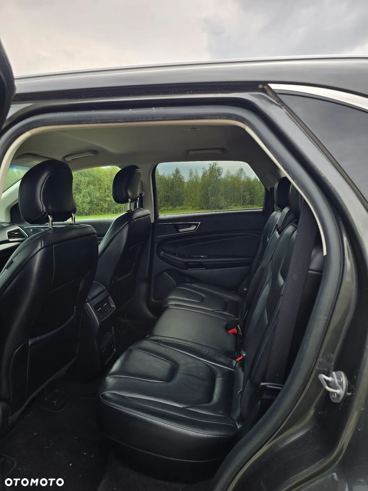 Ford Edge - 9