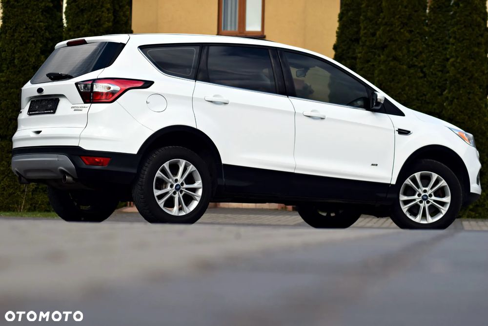 Ford Kuga 1.5 EcoBoost 4x4 Titanium - 26