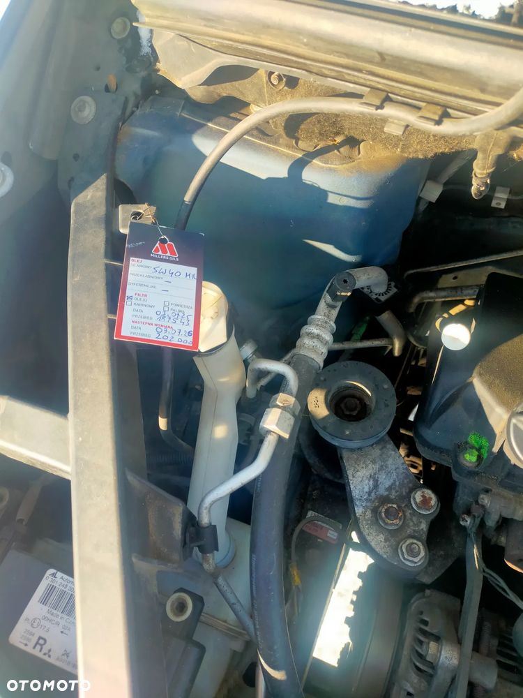 Mitsubishi Colt - 18