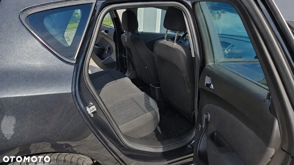 Opel Astra 1.4 T Sport EU6 - 11