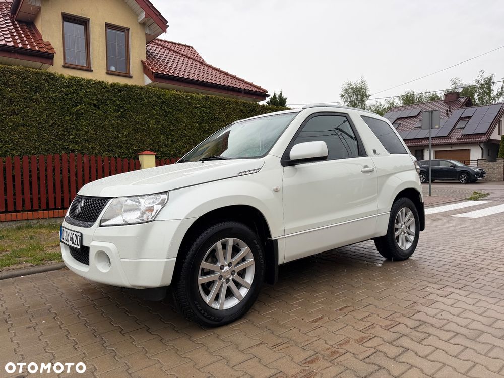 Suzuki Grand Vitara 1.6 Black&White - 9
