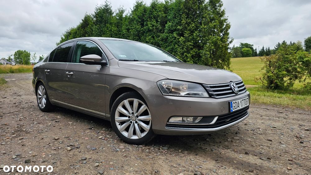 Volkswagen Passat 2.0 TDI DPF Comfortline DSG - 13
