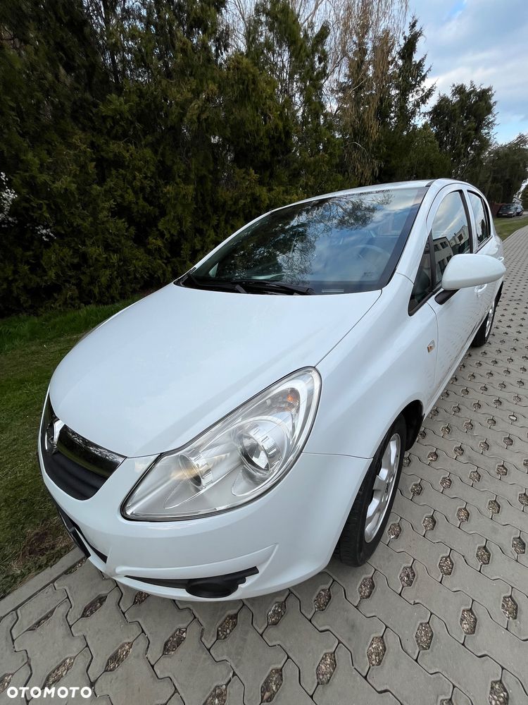 Opel Corsa 1.2 16V Essentia EasyTronic - 1