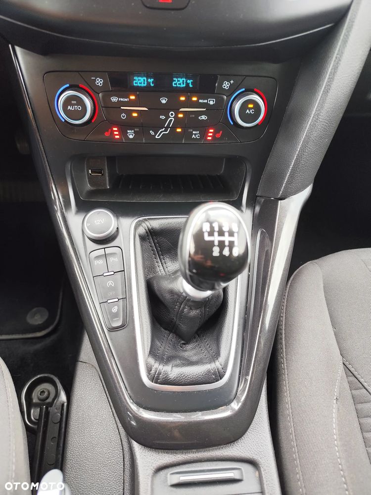 Ford Focus 1.5 TDCi DPF Start-Stopp-System Titanium - 16