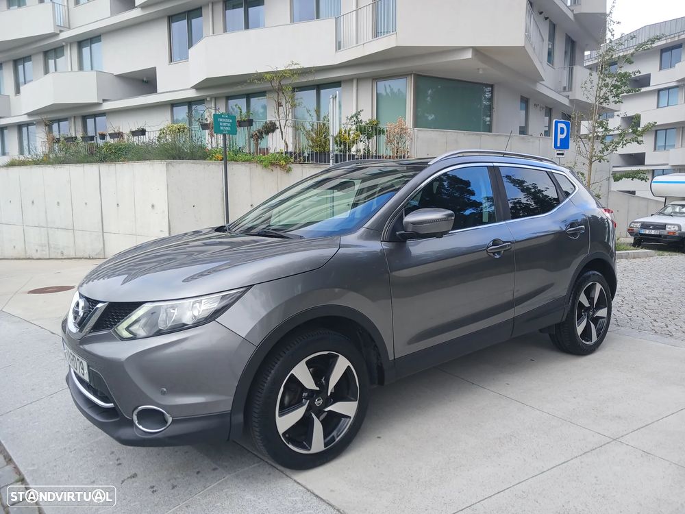 Nissan Qashqai 1.5 dCi N-Connecta RS+PS - 19