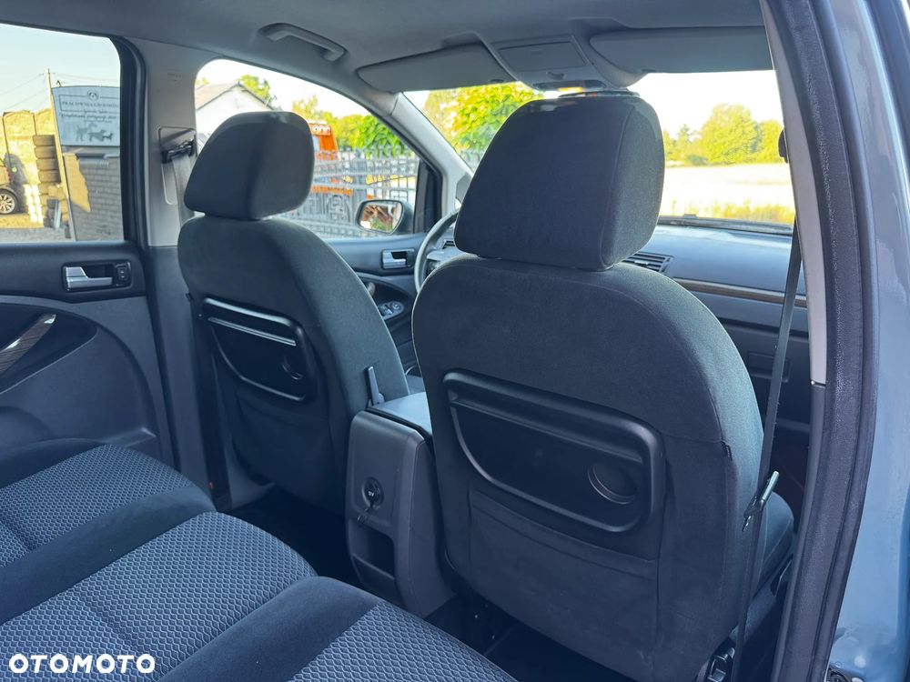 Ford C-MAX 2.0 TDCi DPF Ghia - 37