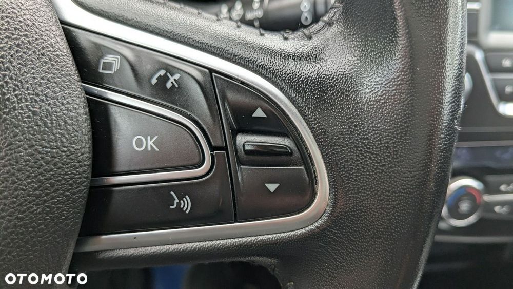 Renault Kadjar 1.2 Energy TCe Adventure - 25