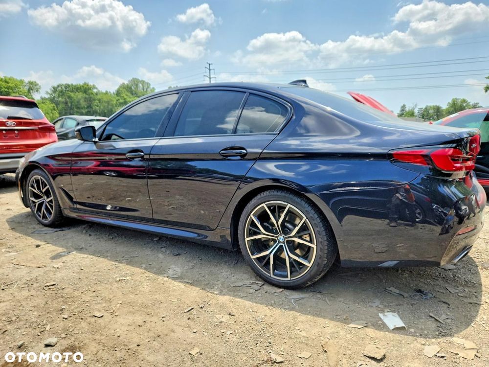 BMW Seria 5 530i xDrive M Sport Edition - 5
