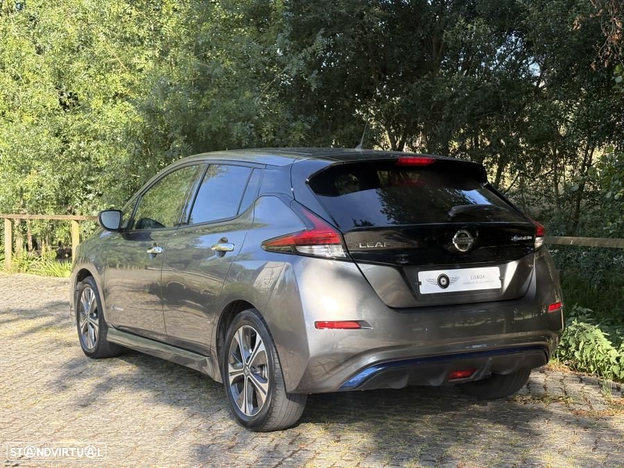 Nissan Leaf N-Connecta - 12
