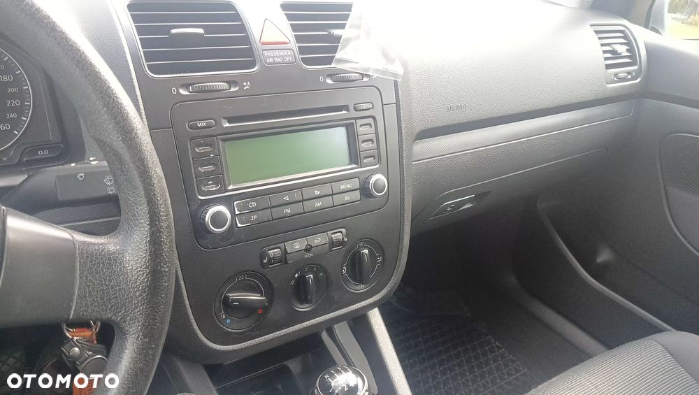 Volkswagen Golf 1.9 TDI Comfortline - 9