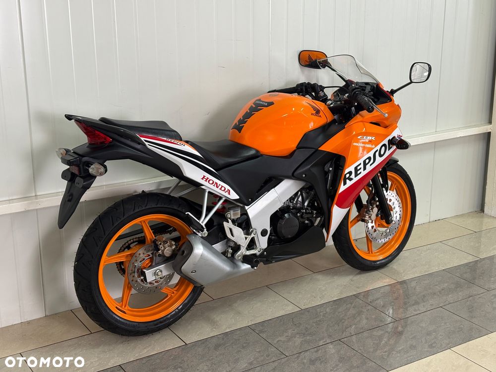 Honda CBR - 6