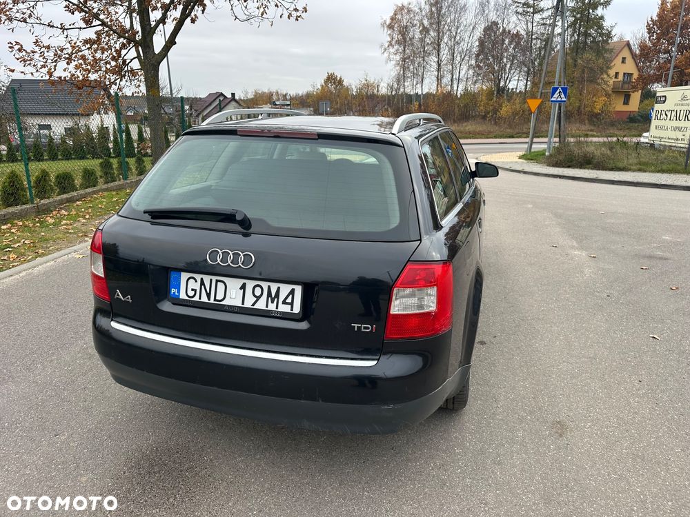 Audi A4 Avant - 4