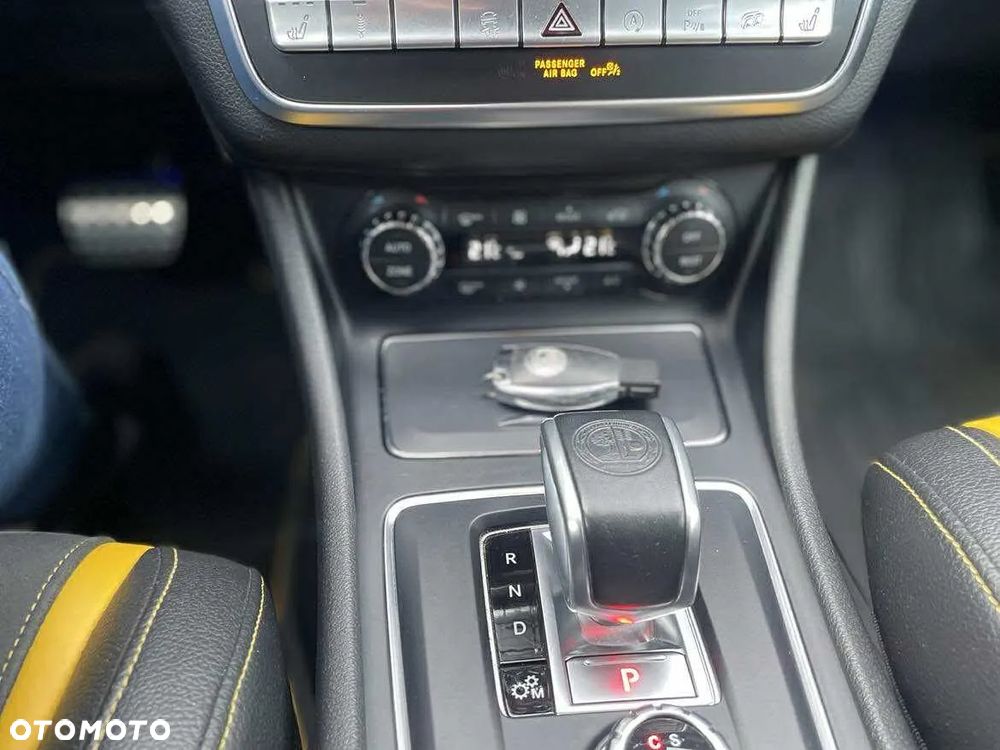 Mercedes-Benz Klasa A AMG 45 4-Matic - 19