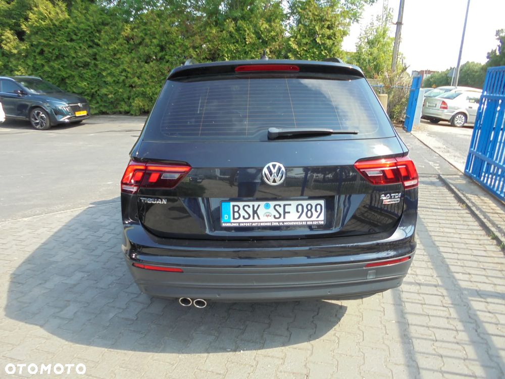 Volkswagen Tiguan 2.0 TDI SCR 4Motion (BlueMotion Techn.) DSG Highline - 38
