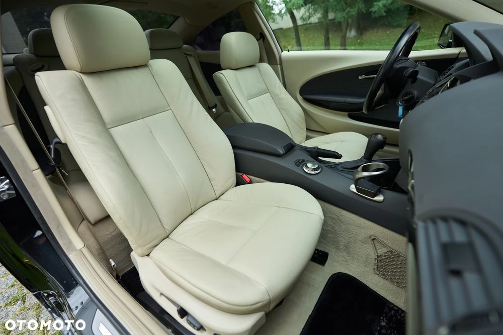 BMW Seria 6 645 Ci - 33