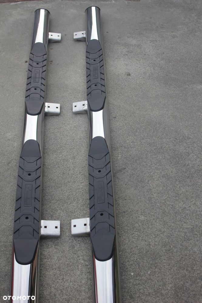 ORUROWANIE RURY BOKI NISSAN NAVARA 06-2014 - 1