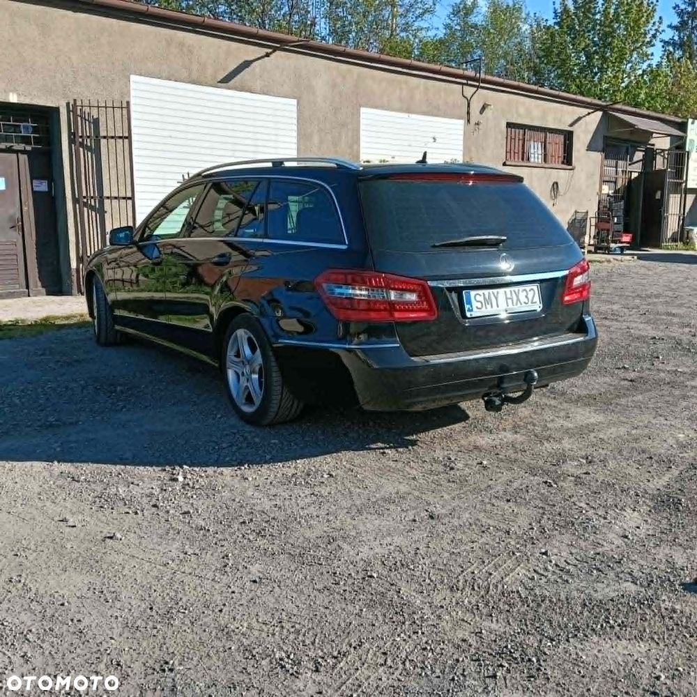 Mercedes-Benz Klasa E 200 CDI DPF BlueEFFICIENCY Automatik - 6