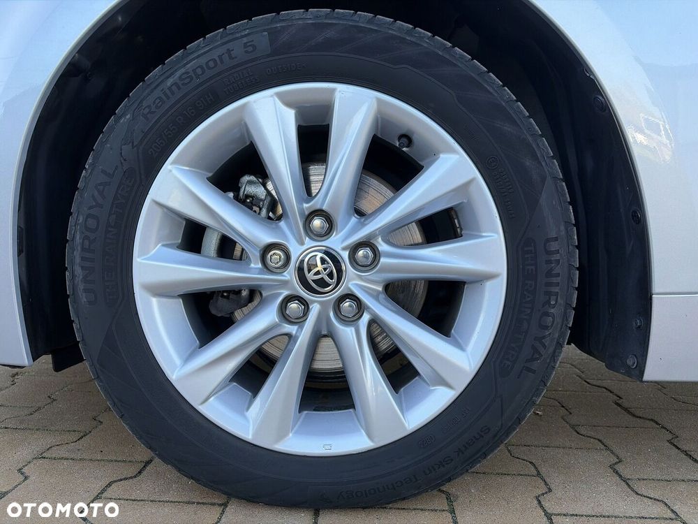 Toyota Corolla - 26