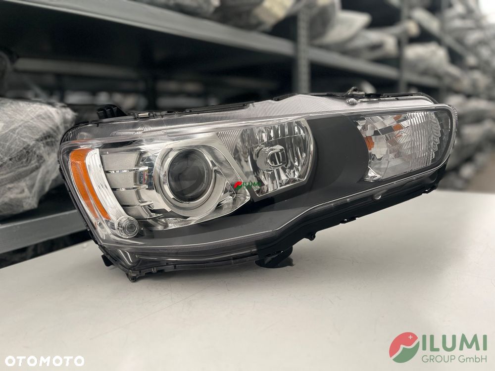 Mitsubishi Lancer Viii Reflektor Prawy 8301c3-48 - 2