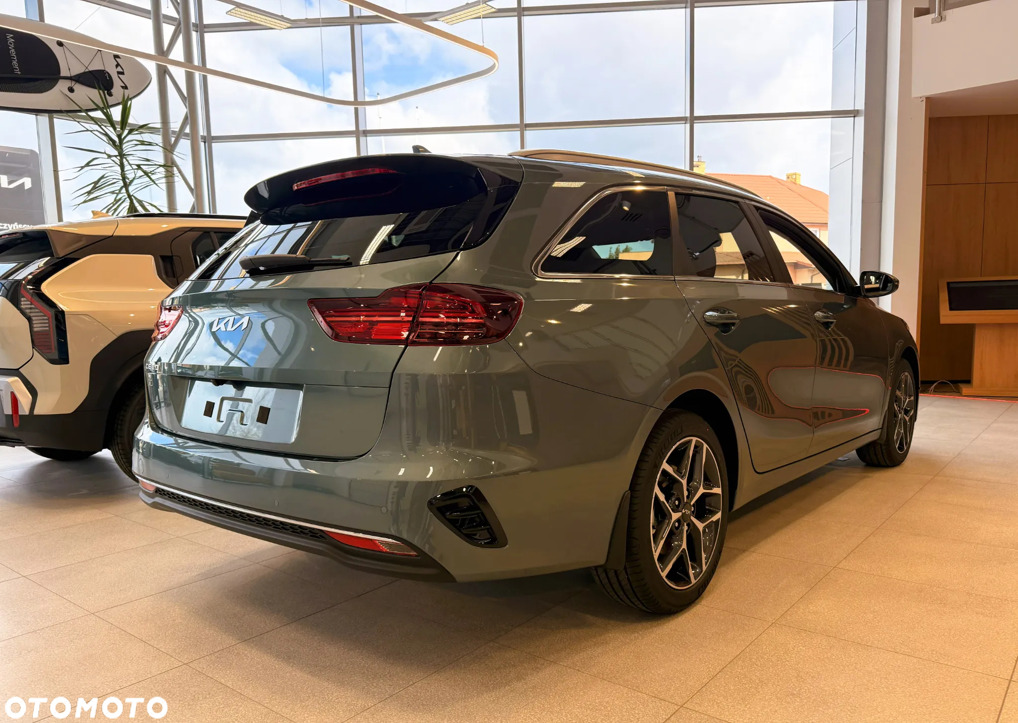 Kia Ceed 1.5 T-GDI Tribute DCT - 4