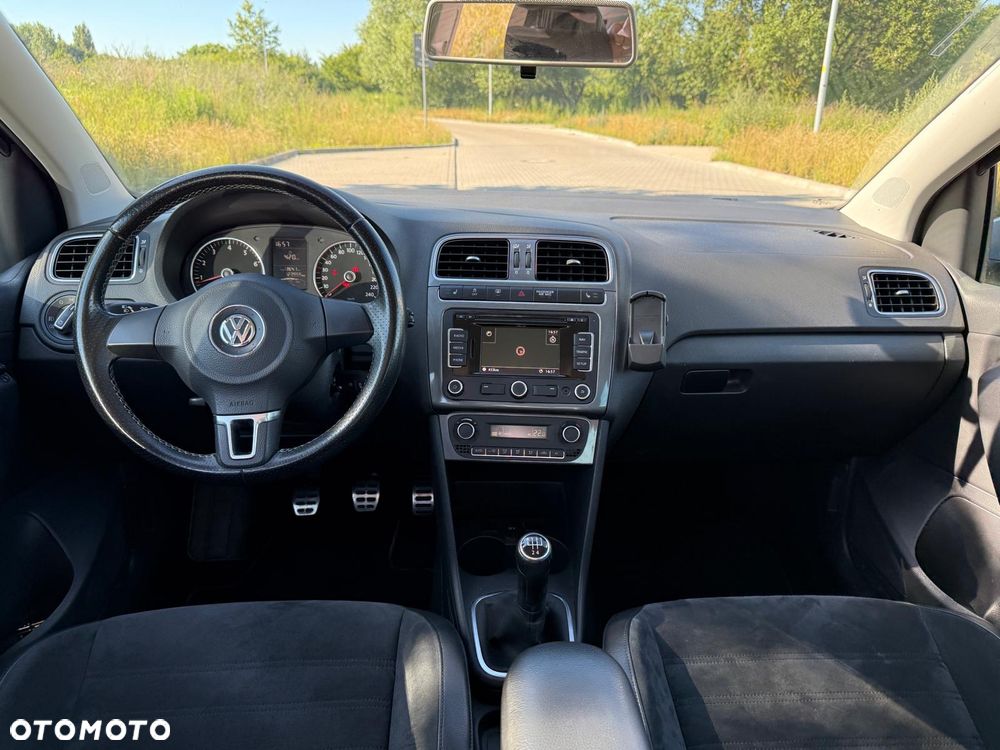 Volkswagen Polo Cross - 15