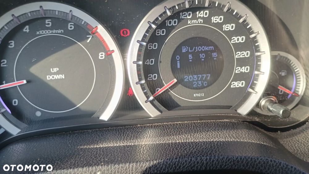 Honda Accord - 13