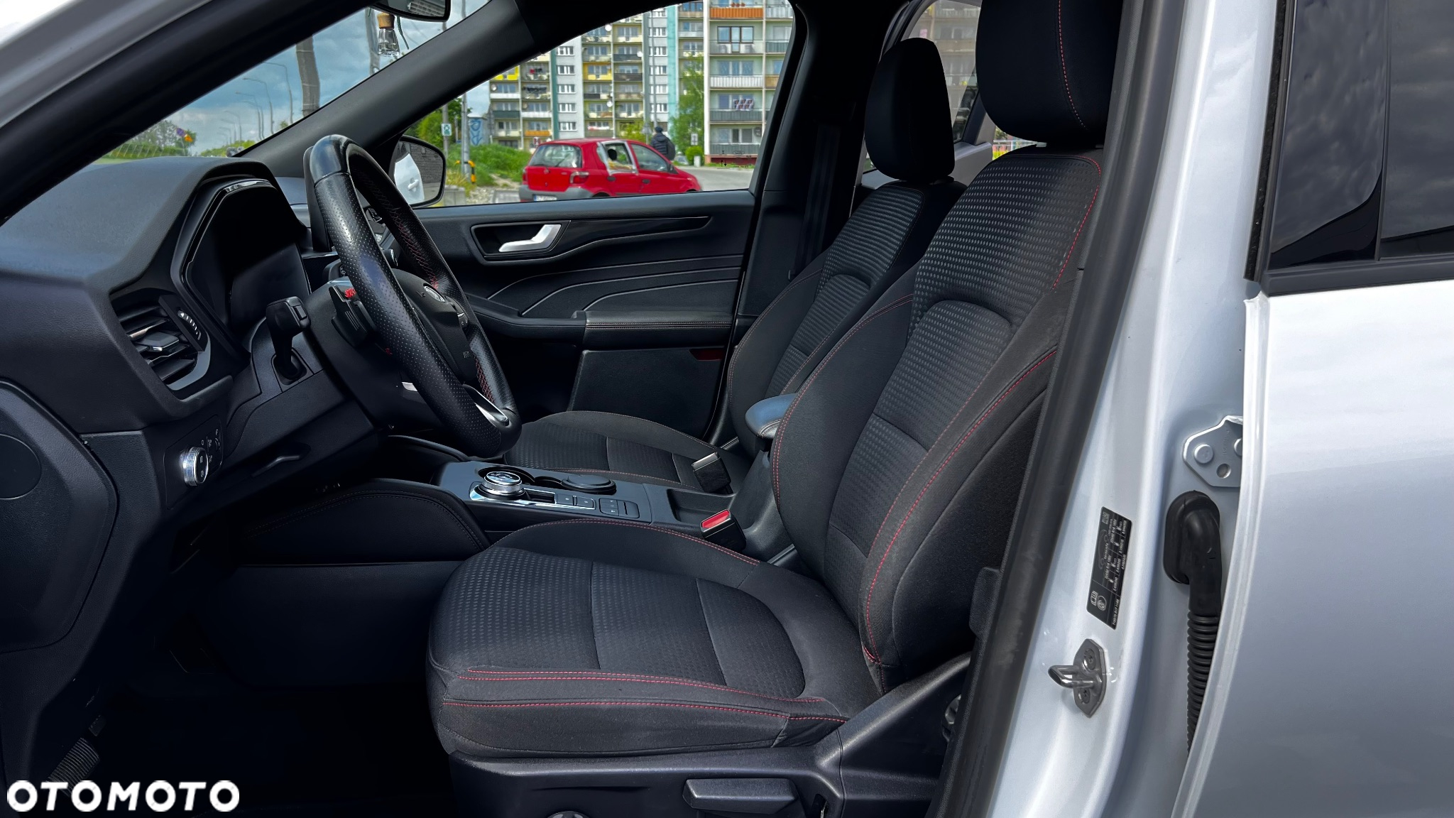 Ford Kuga 2.0 EcoBlue 4x4 ST-LINE - 29