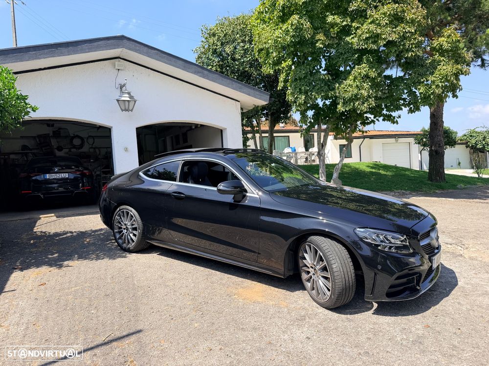 Mercedes-Benz C 220 d AMG Line - 4