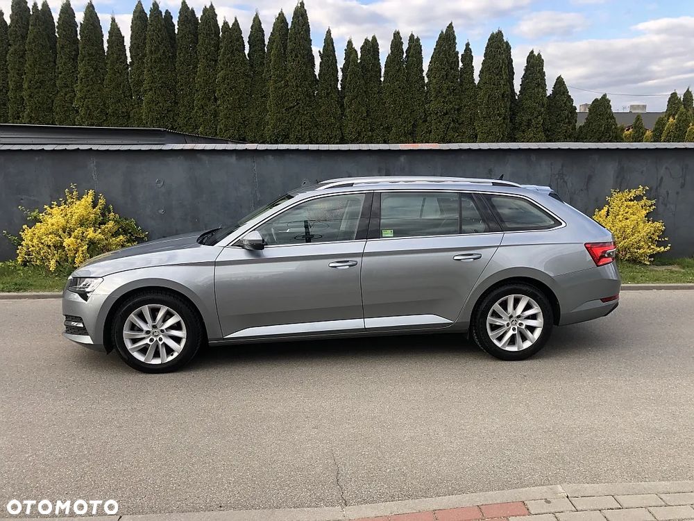 Skoda Superb 2.0 TDI SCR Style DSG - 6