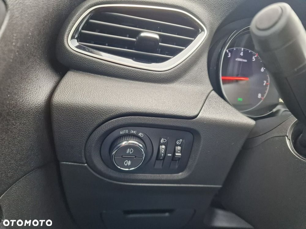 Opel Grandland X - 32