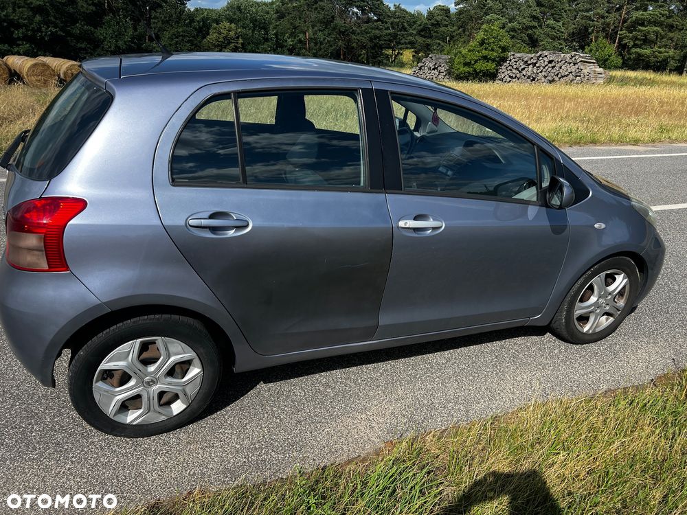 Toyota Yaris 1.4 D-4D - 7