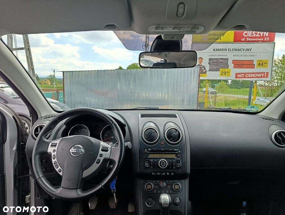 Nissan Qashqai - 14