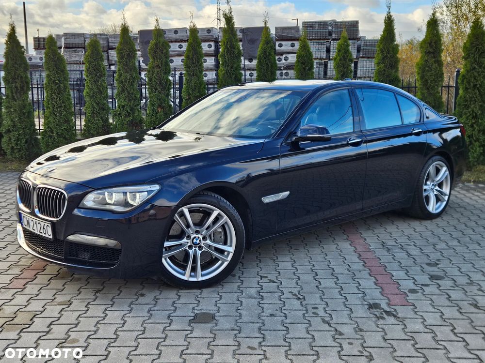 BMW Seria 7 750i xDrive Edition Exclusive - 36