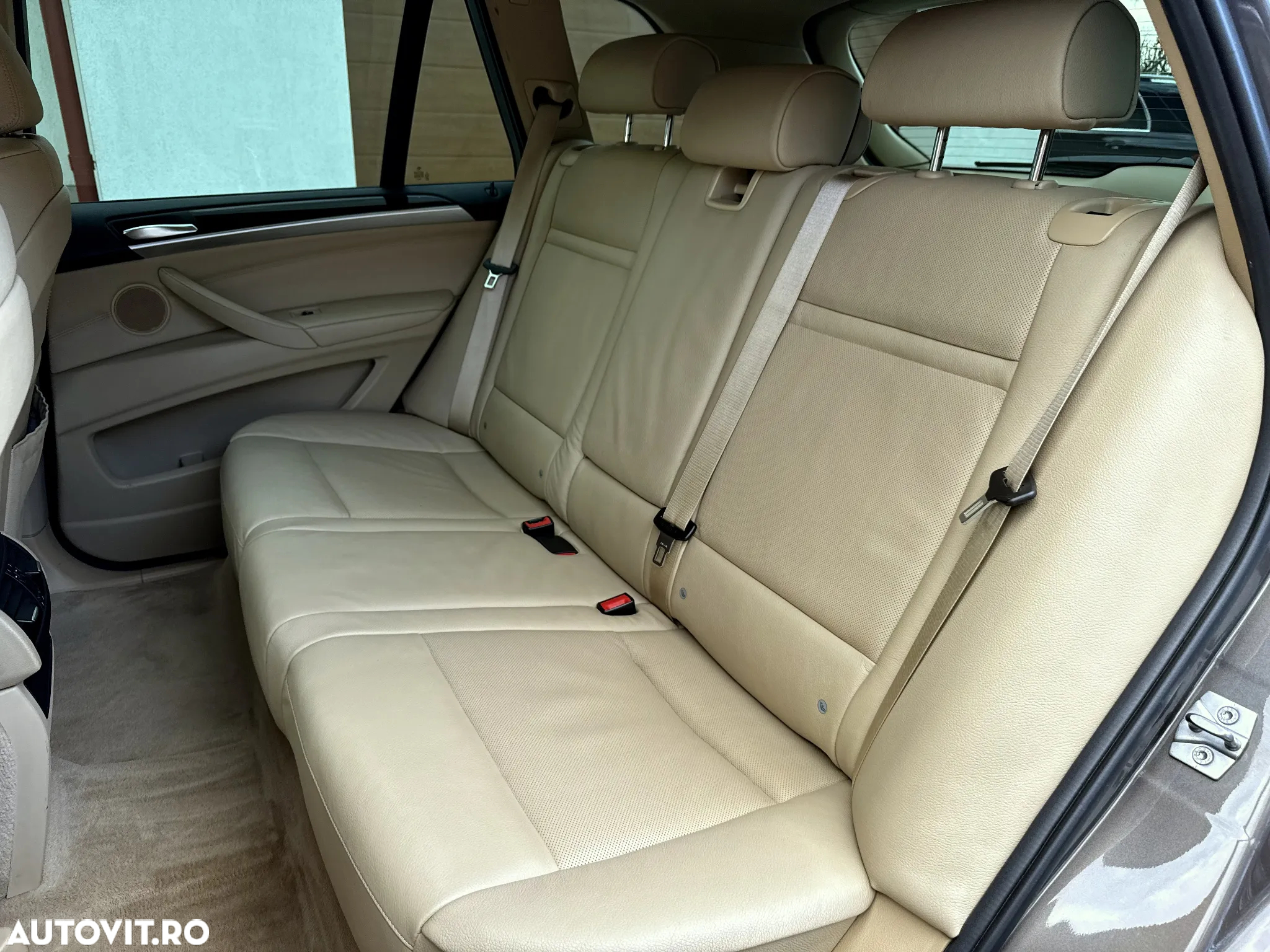 BMW X5 xDrive40d - 14